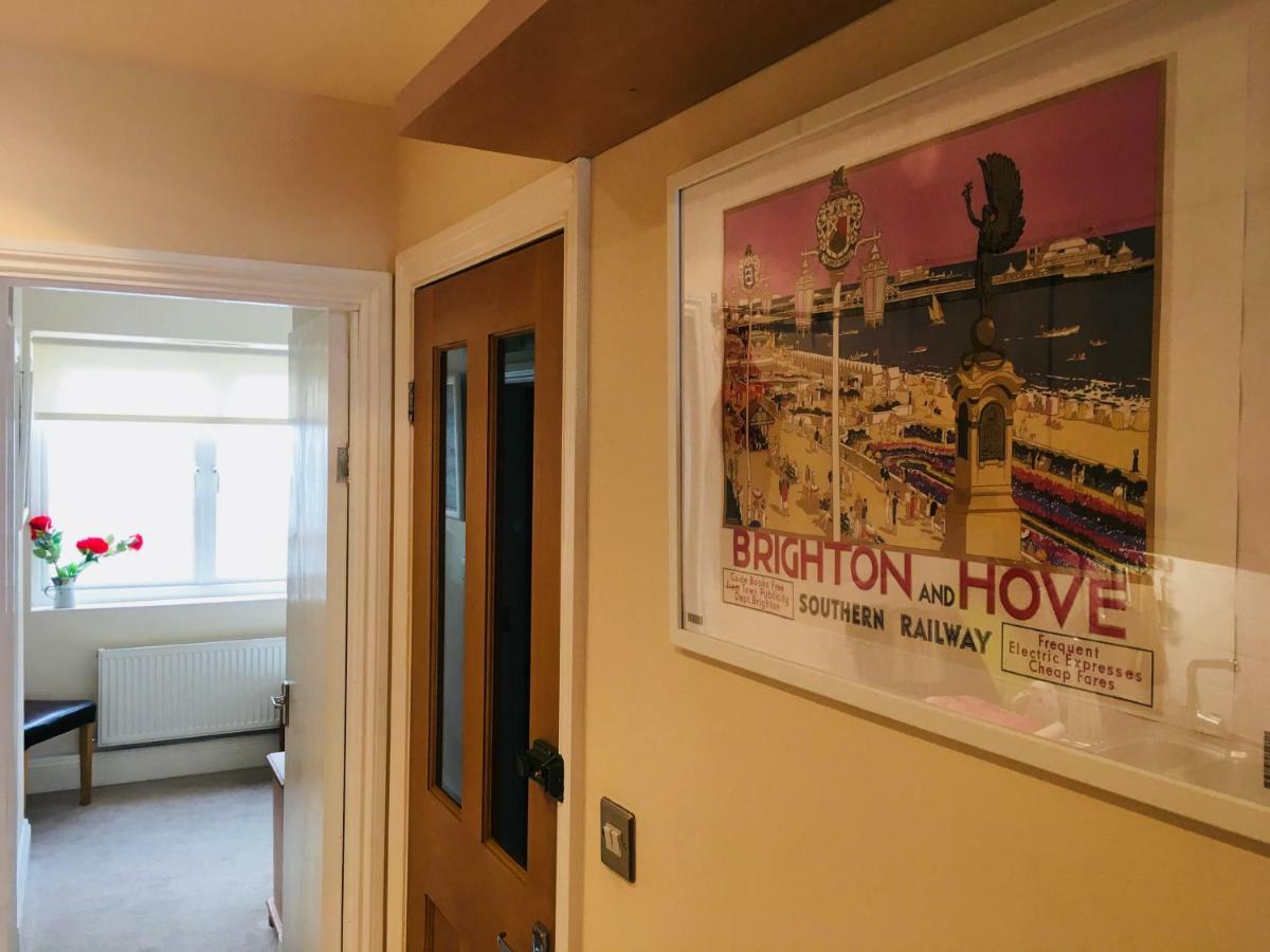 Little Brighton Beach Apartments - Also Separate Spa Cabin And Watersports Luaran gambar